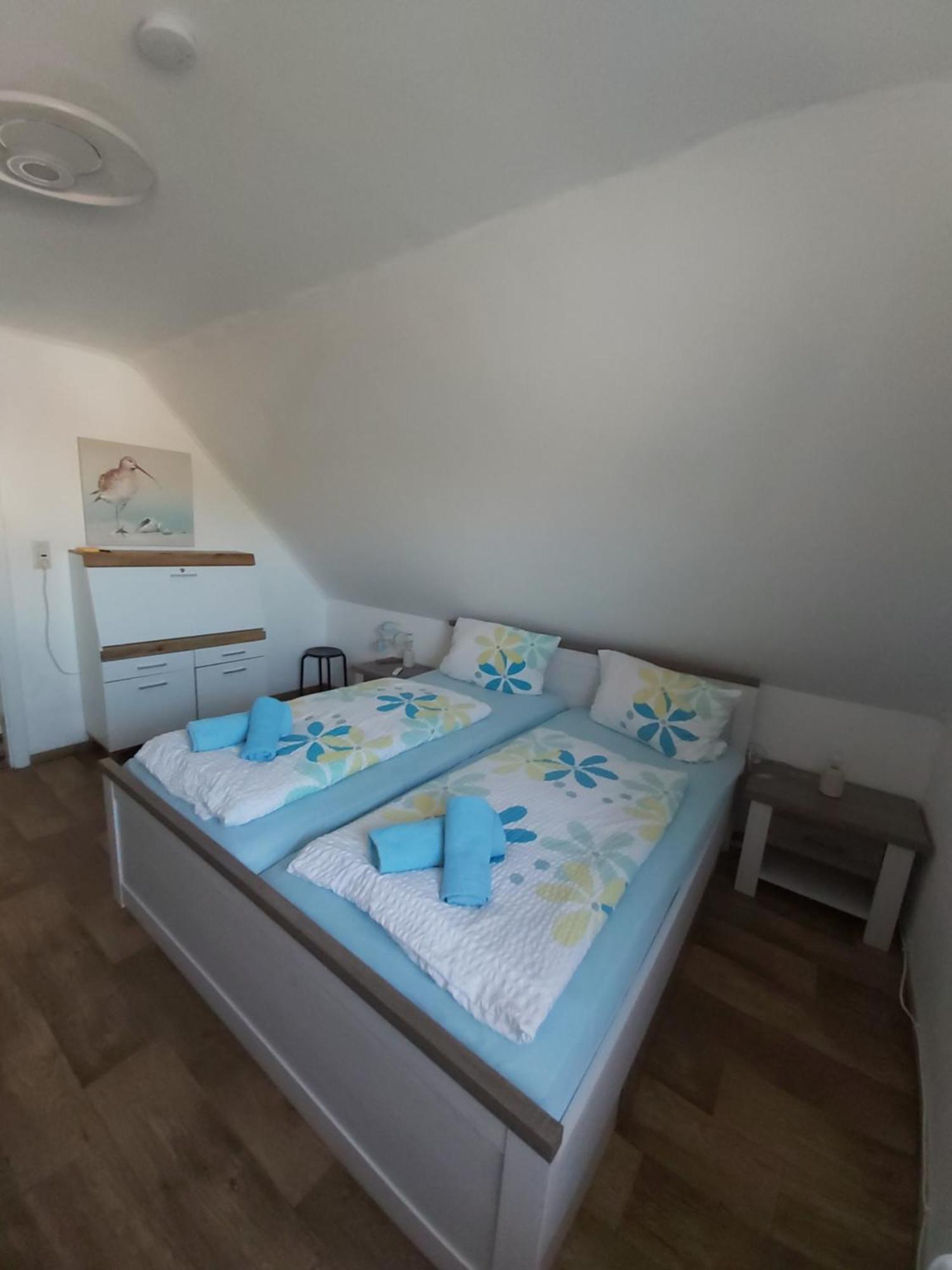 Ferienwohnung Yachthafen De Lorenzo Каролинензиль Экстерьер фото
